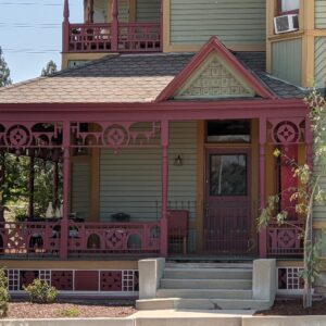 C02. Restoration : Full Eastlake Style Victorian