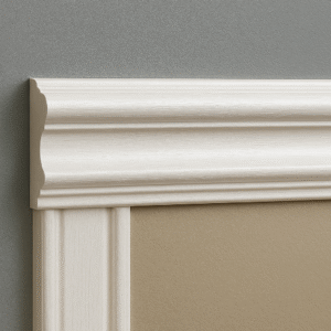 3.C-Mo3-3. Chair Rail